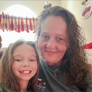 Meet your Posher, Stefanie